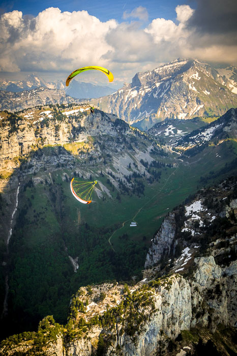 Photographer Captures Incredible Aerial Shots While Paragliding paragliding 8
