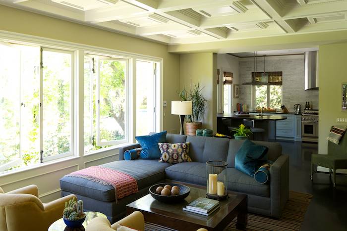 single exposure corrected Flash Vs. HDR For Interiors And Real Estate Photography, Part II: Mood And Color Case Study